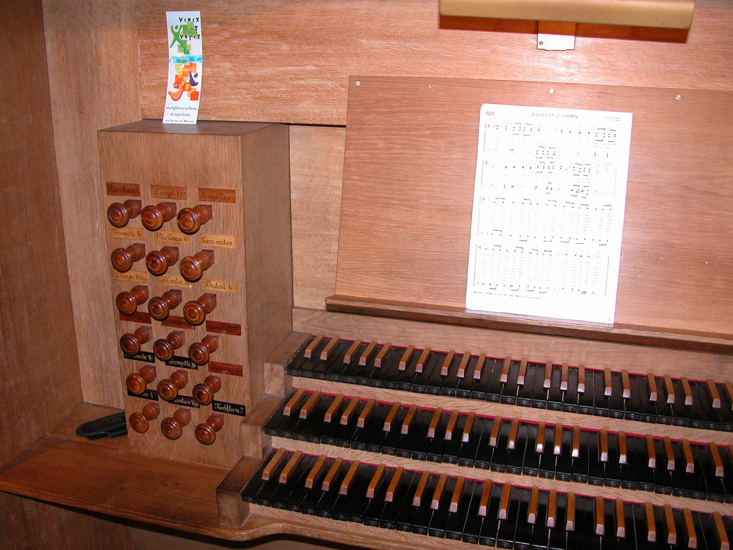 Claviers-côté-ut